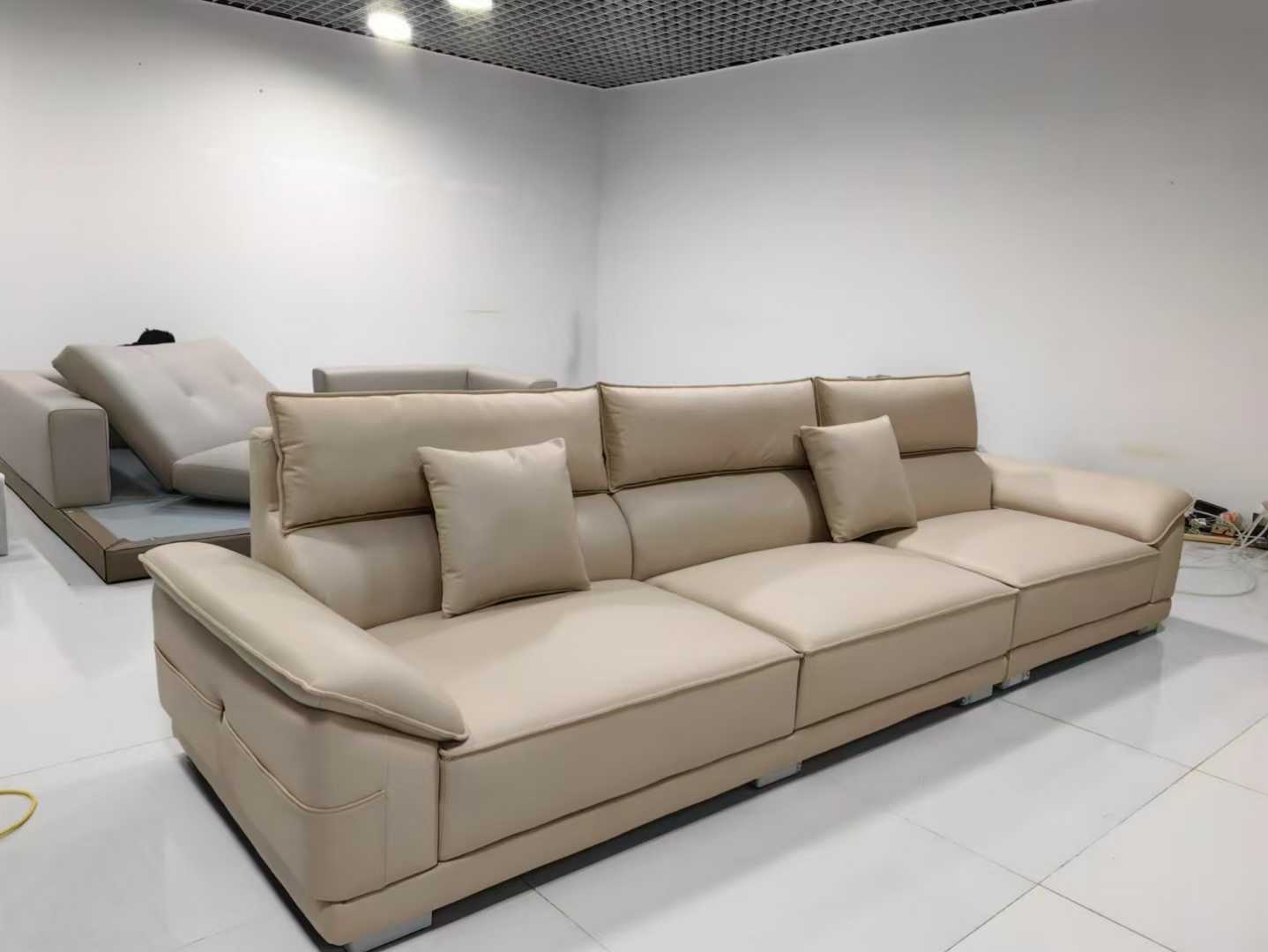 Beige 3-Seater Sofa with Adjustable Backrests