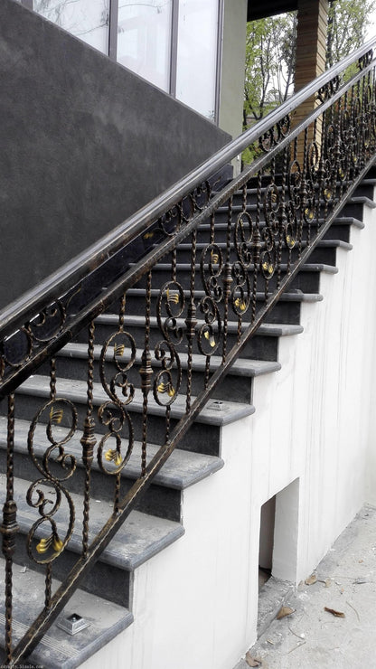 Classic Durable Balcony Wrought Iron Guardrail