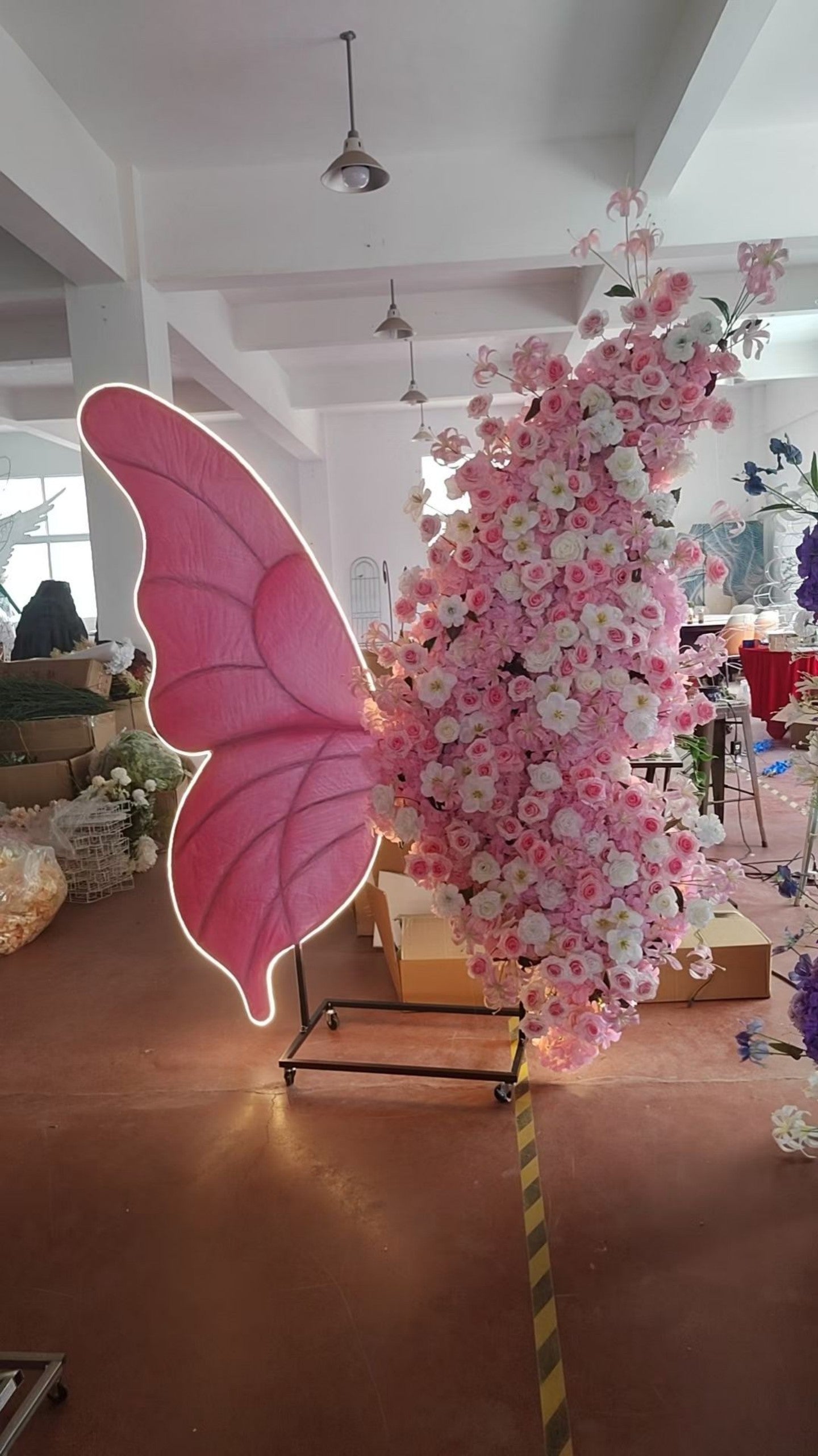 Illuminated Butterfly Floral Decor