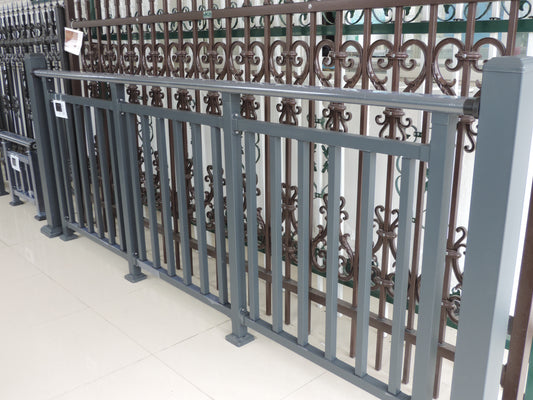 Retro Decorative Heavy Duty Iron Garden Fence