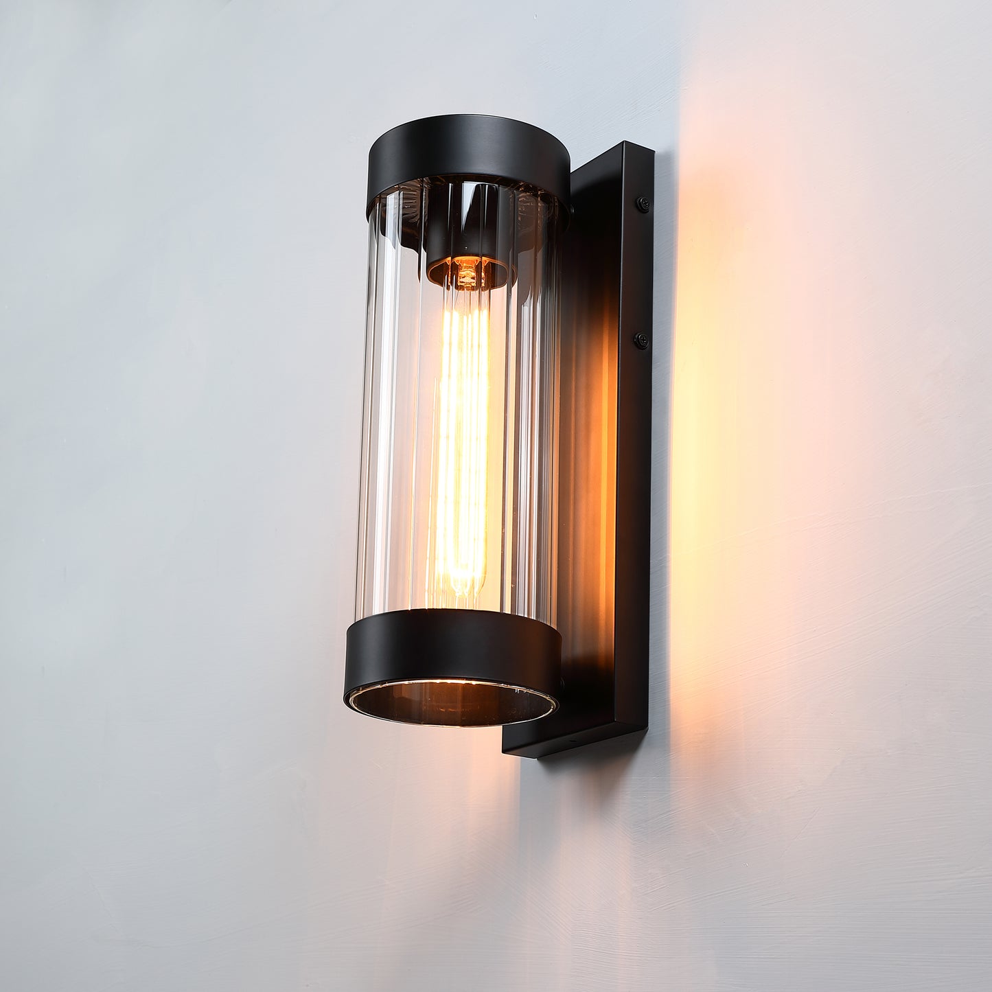 Outdoor Decorative Iron Wall Lamp