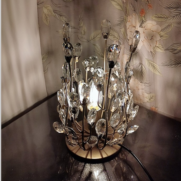 Small K9 Crystal LED Table Lamp