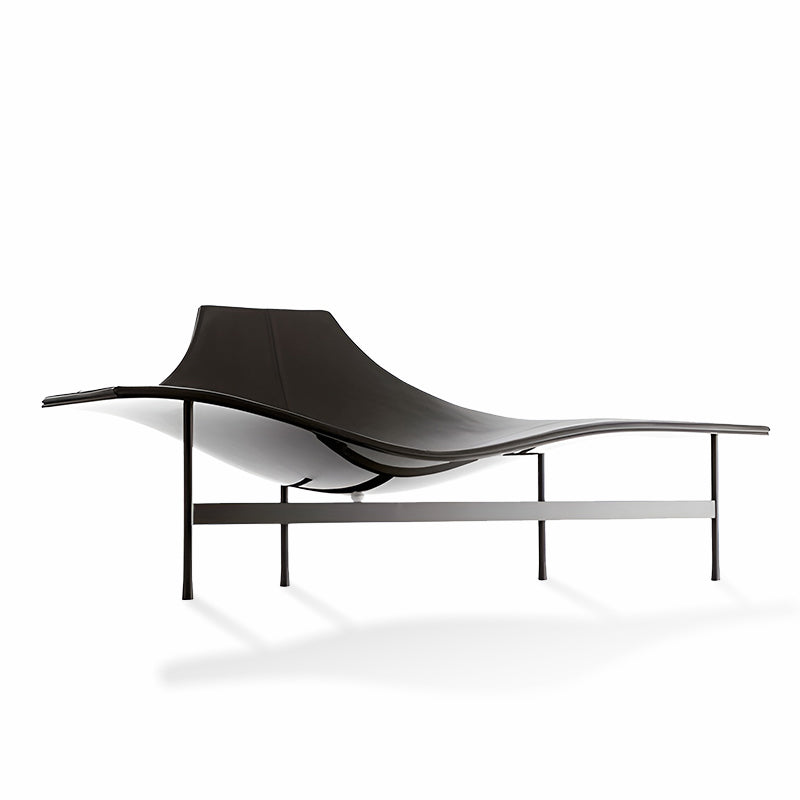 Minimalist Lounge Chair