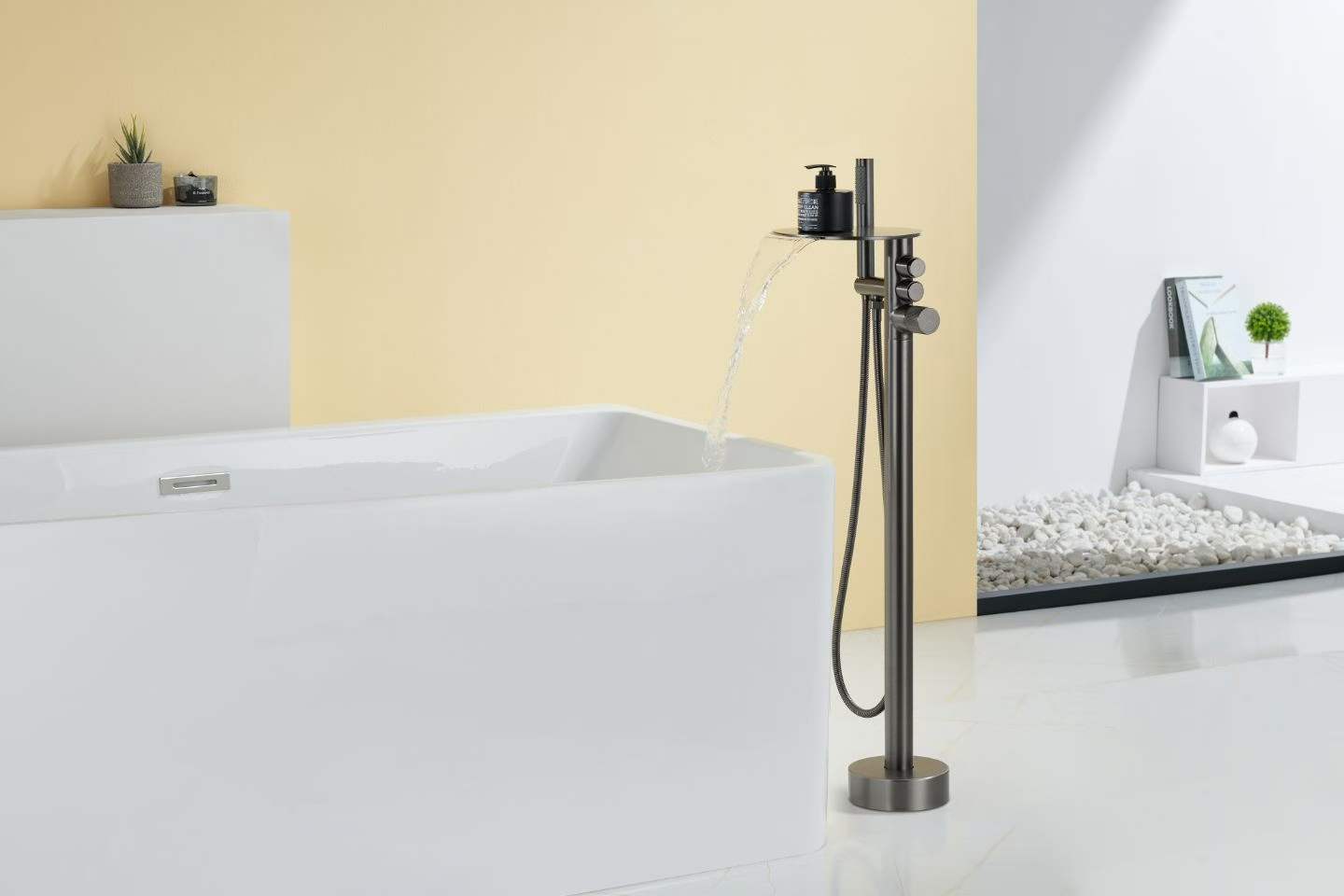 Disc Knob Floor-mounted Bathtub Faucet 81008
