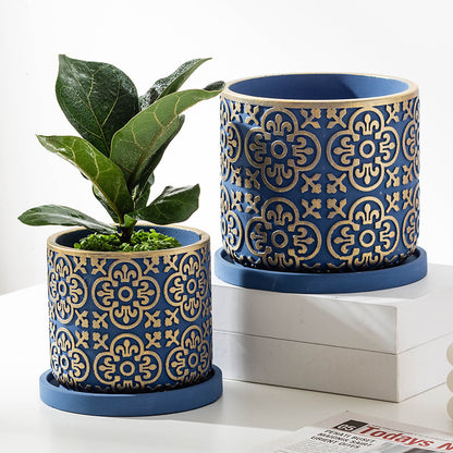 Golden Patterned Cement Handicraft Vase